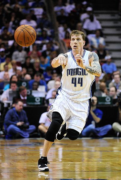 马德兴：海港队低调埋头干事，球迷不树敌，这是中超需要的